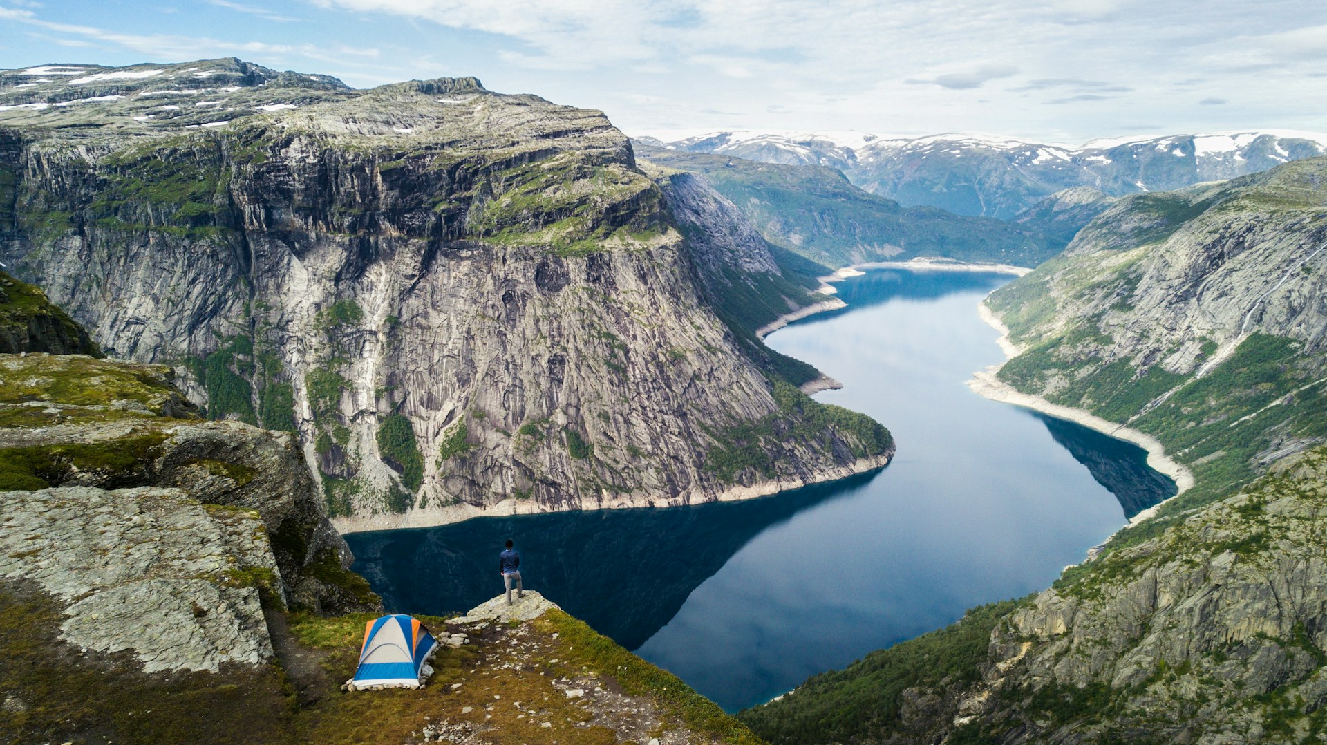 Digital Nomads accommodation in Fjord Norway)