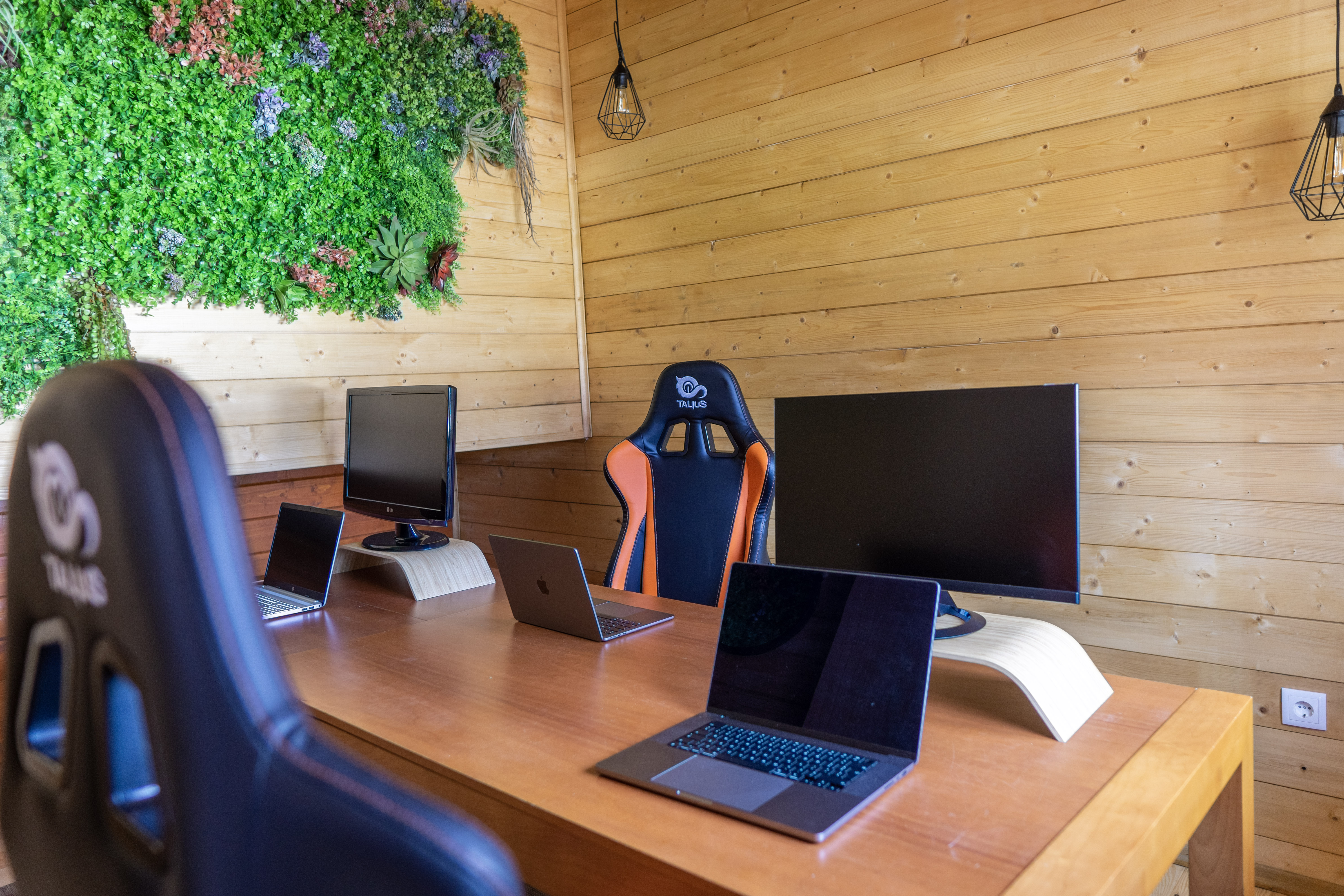 Hotel Roge (Vale de Cambra) Portugal nomad remote 84d7e69d-67da-4a90-b9ec-48c8fa3eb780_1DSC06281HDR.jpg