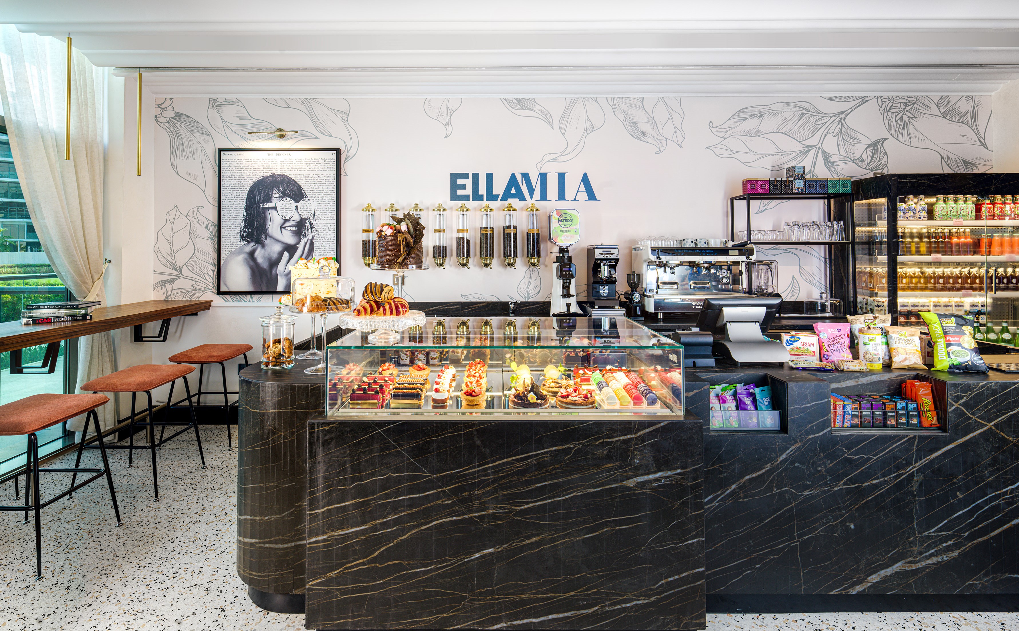 Hotel Dubai United Arab Emirates nomad remote a7713b31-566e-4327-805b-6bca23c71811_EllaMiaCafe.jpg