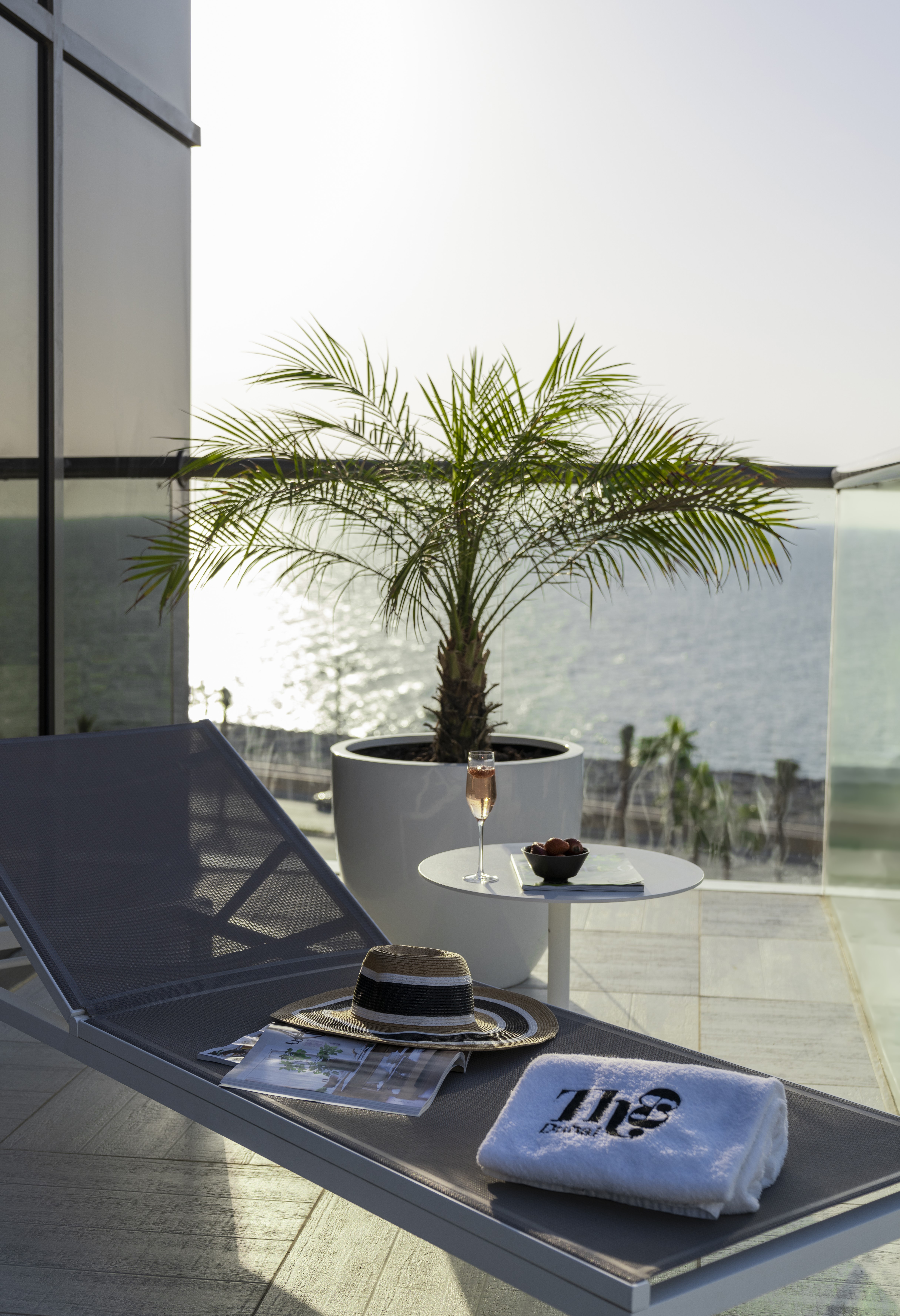 Hotel Dubai United Arab Emirates nomad remote f5a20b95-ea1e-455d-b63f-321899958f8a_2BRArabianViewbalcony.jpg