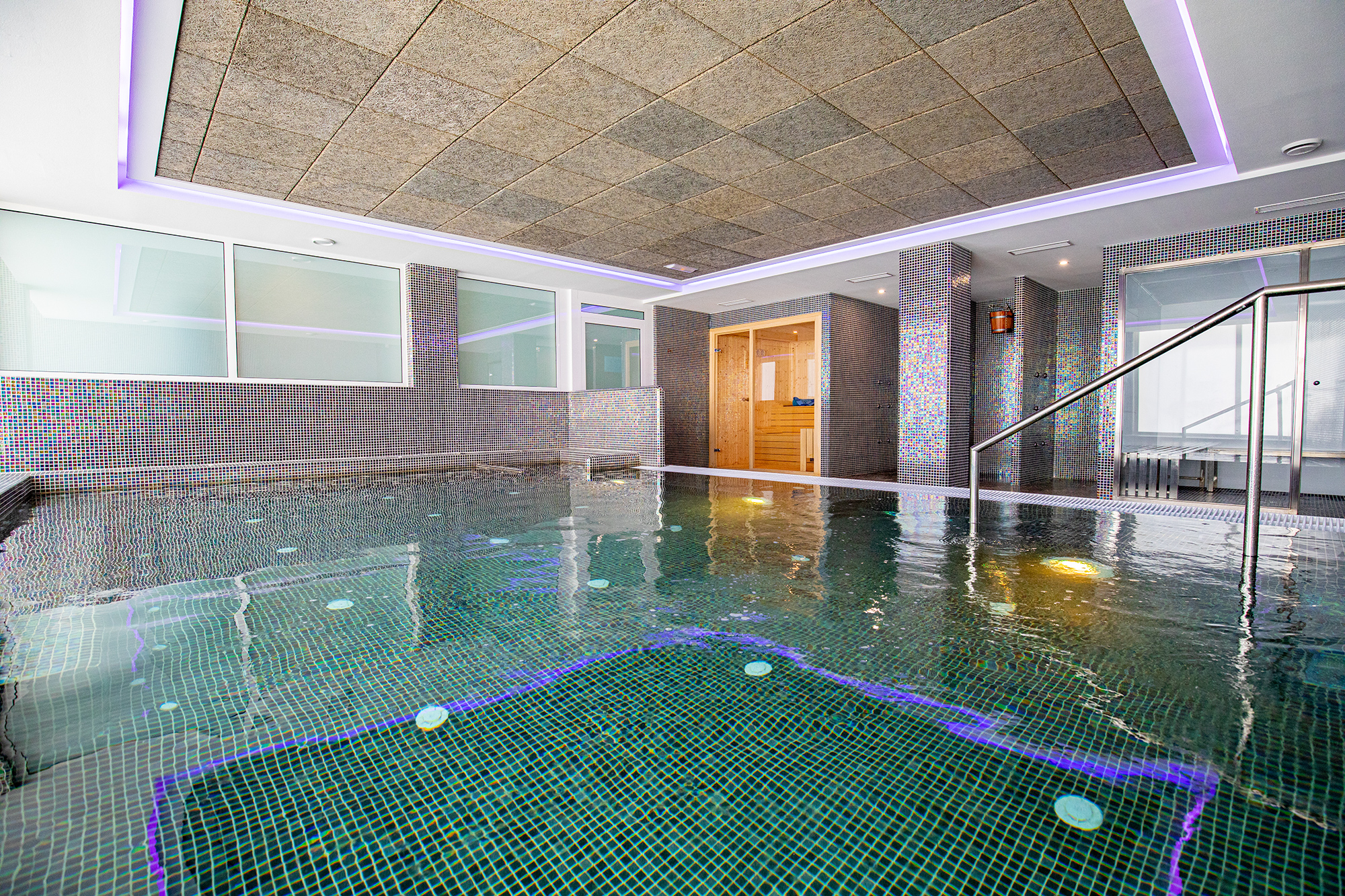 Hotel Castello Spain nomad remote f487dd75-6615-4c1f-83af-0b7d9ab0f72c_E51A7053.jpg