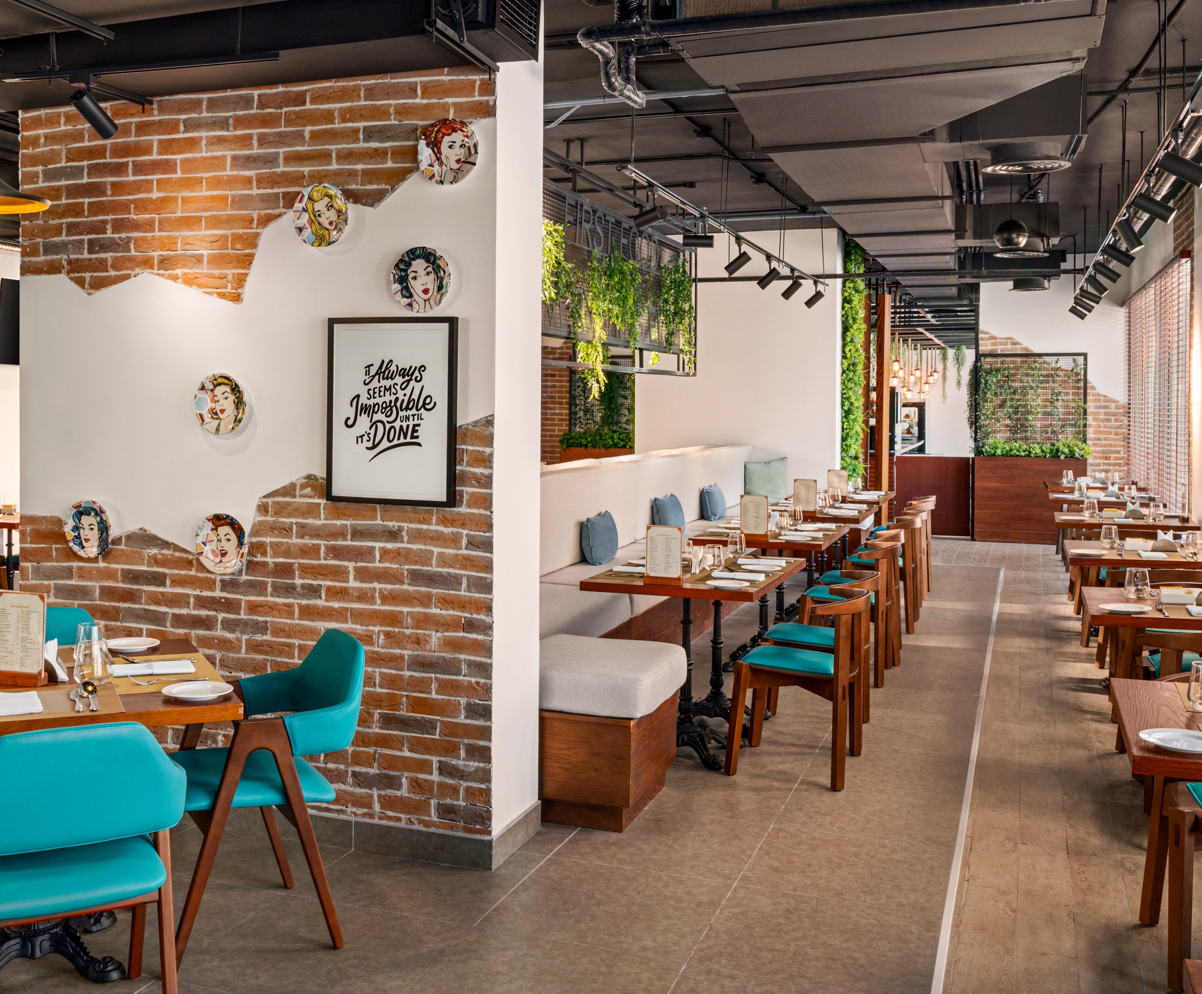 Hotel Dubai United Arab Emirates nomad remote b92fda1e-b8e0-47ff-afd7-af266df48b08_AllDayDining20fourDiningAreaa.jpg