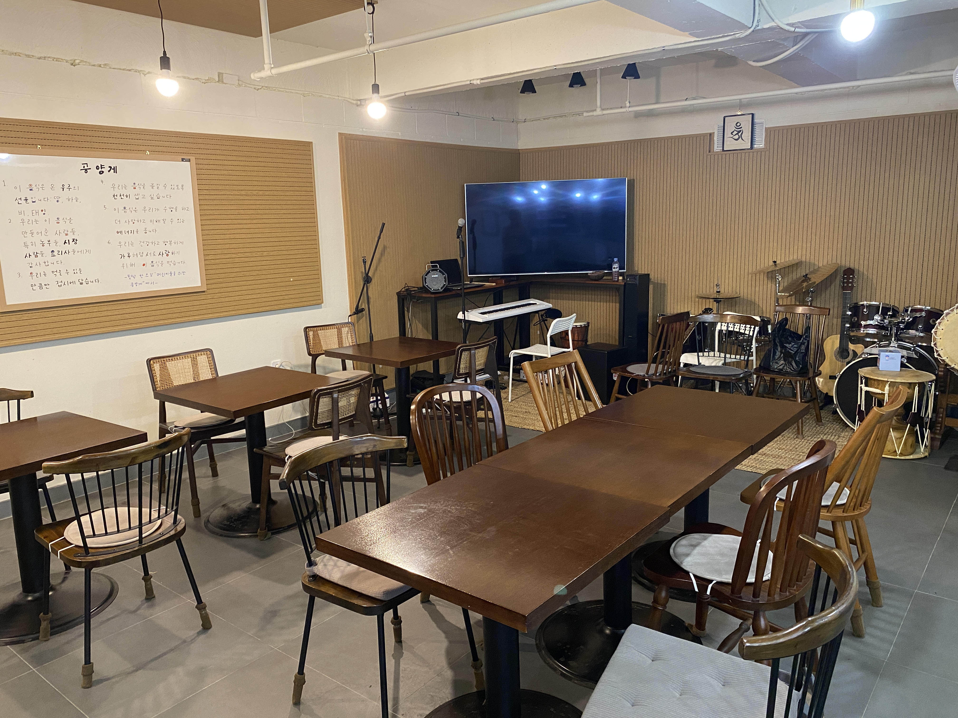 Hotel Seoul Republic of Korea nomad remote c02f3178-56ad-4f9e-990c-d6471d500883_IMG4509.JPG