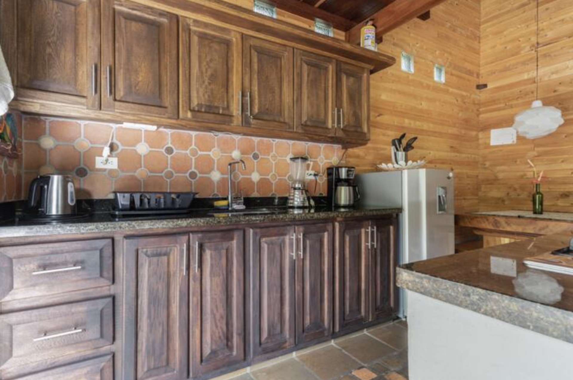 Hotel Guatape Colombia nomad remote 64e3374a-9c1d-4fd9-a905-991784ae653f_kitchenfront.jpg