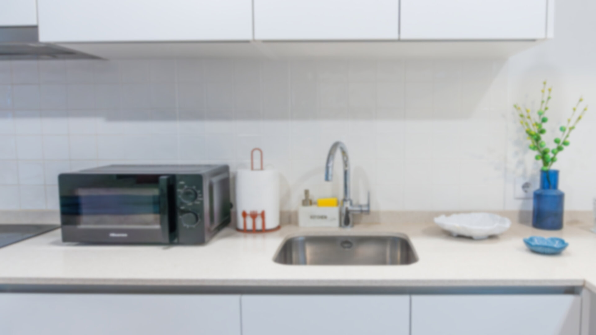 Hotel Aveiro Portugal nomad remote 3b57b0f8-982f-4a59-8a9c-a73f26fbef64_rsz1kitchen9.jpg