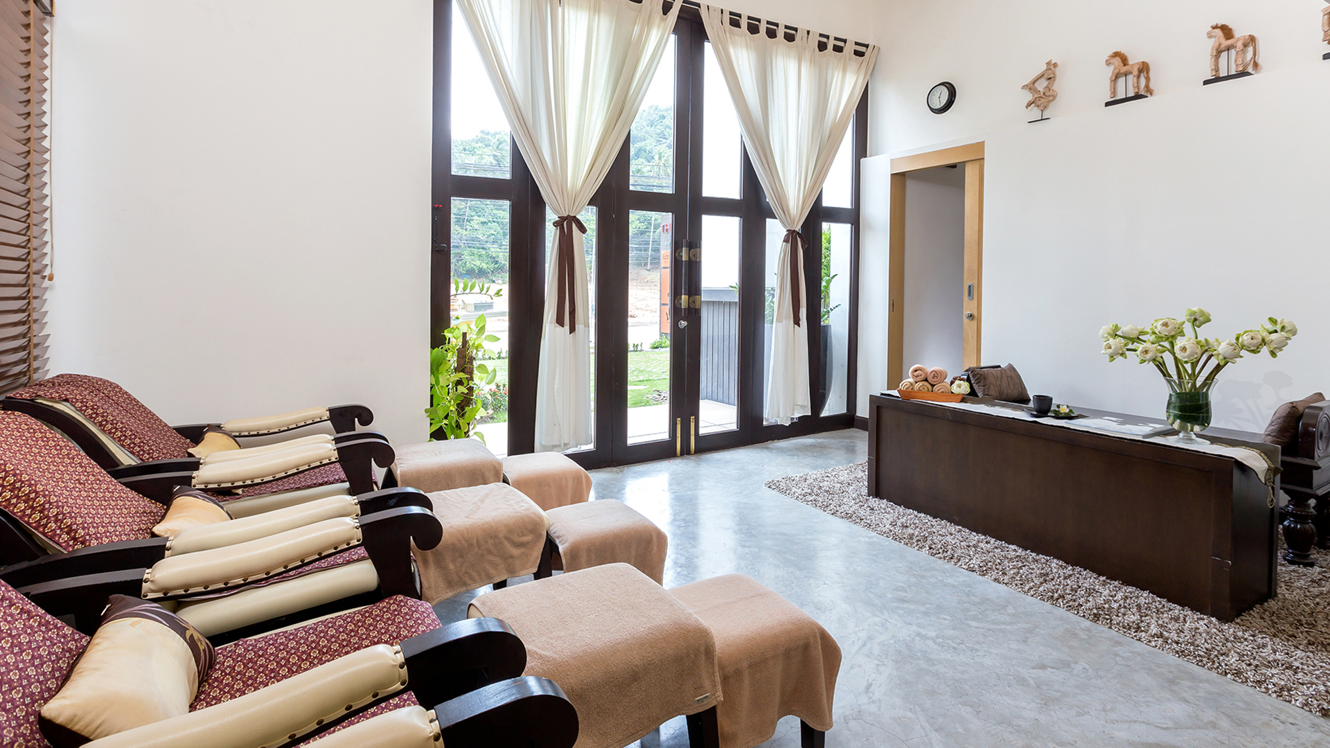 Hotel Koh Samui Thailand nomad remote f68b5736-3ebc-4667-824d-f5012cd0c8df_mainslide016.jpg