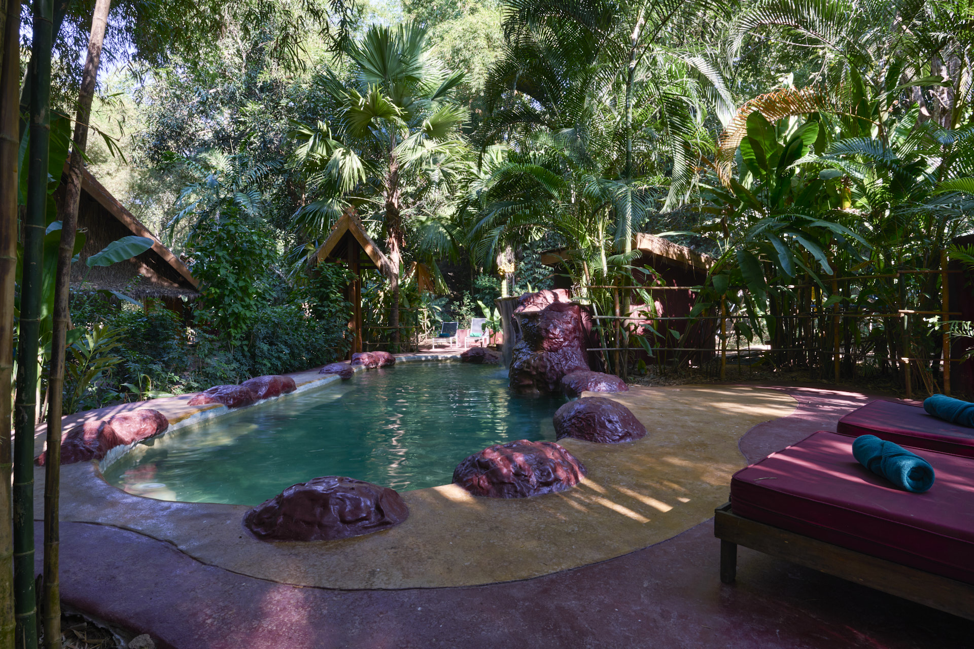 Hotel Luang Prabang Laos nomad remote b256a272-56cb-4daf-b33b-3e80f4334e3b_RockpoolMRbdv.jpg