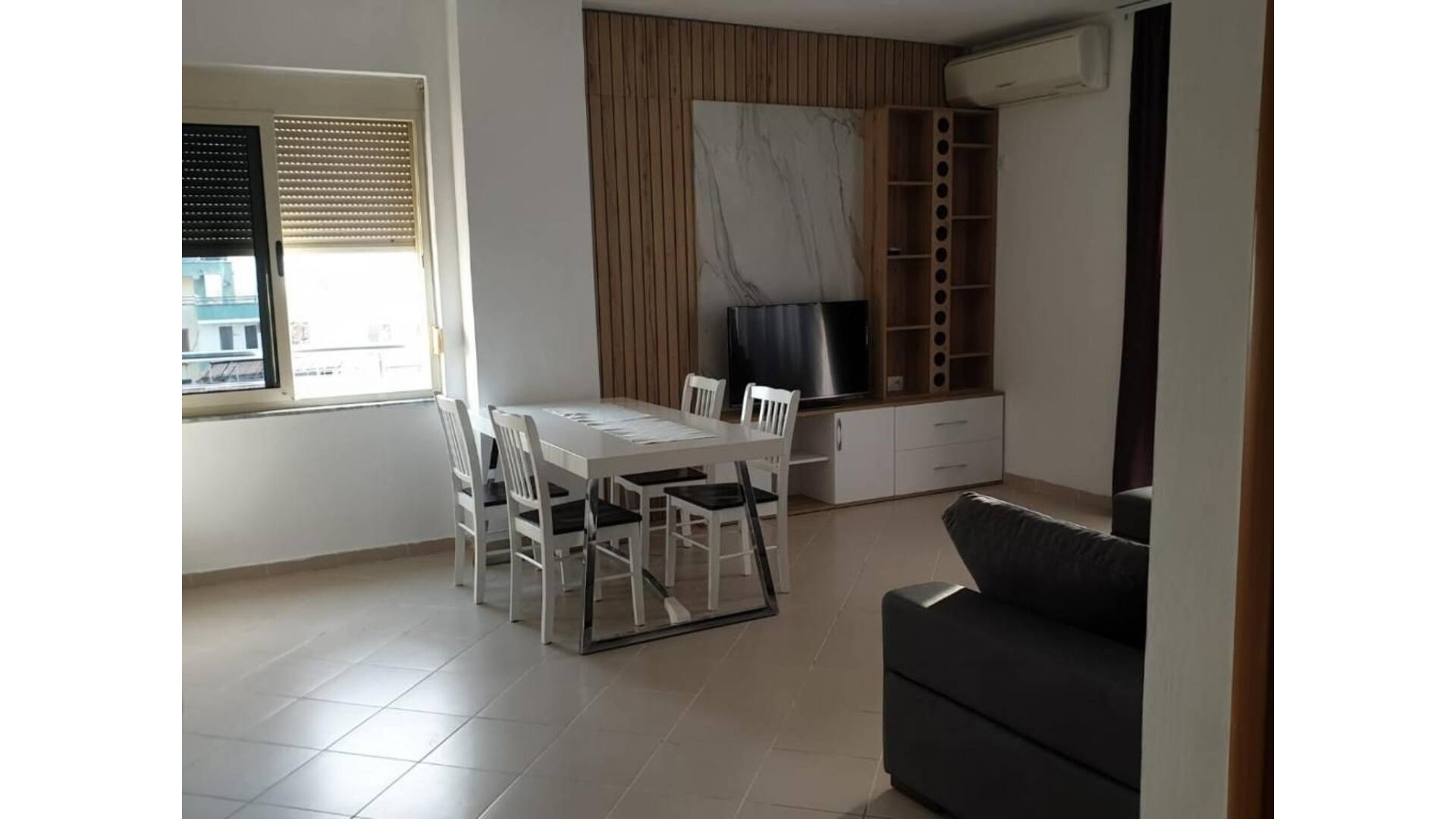 Hotel Durres Albania nomad remote 737ea1f5-cc59-43d7-b0e2-2c9e79e64930_Webpnetresizeimage1.jpg