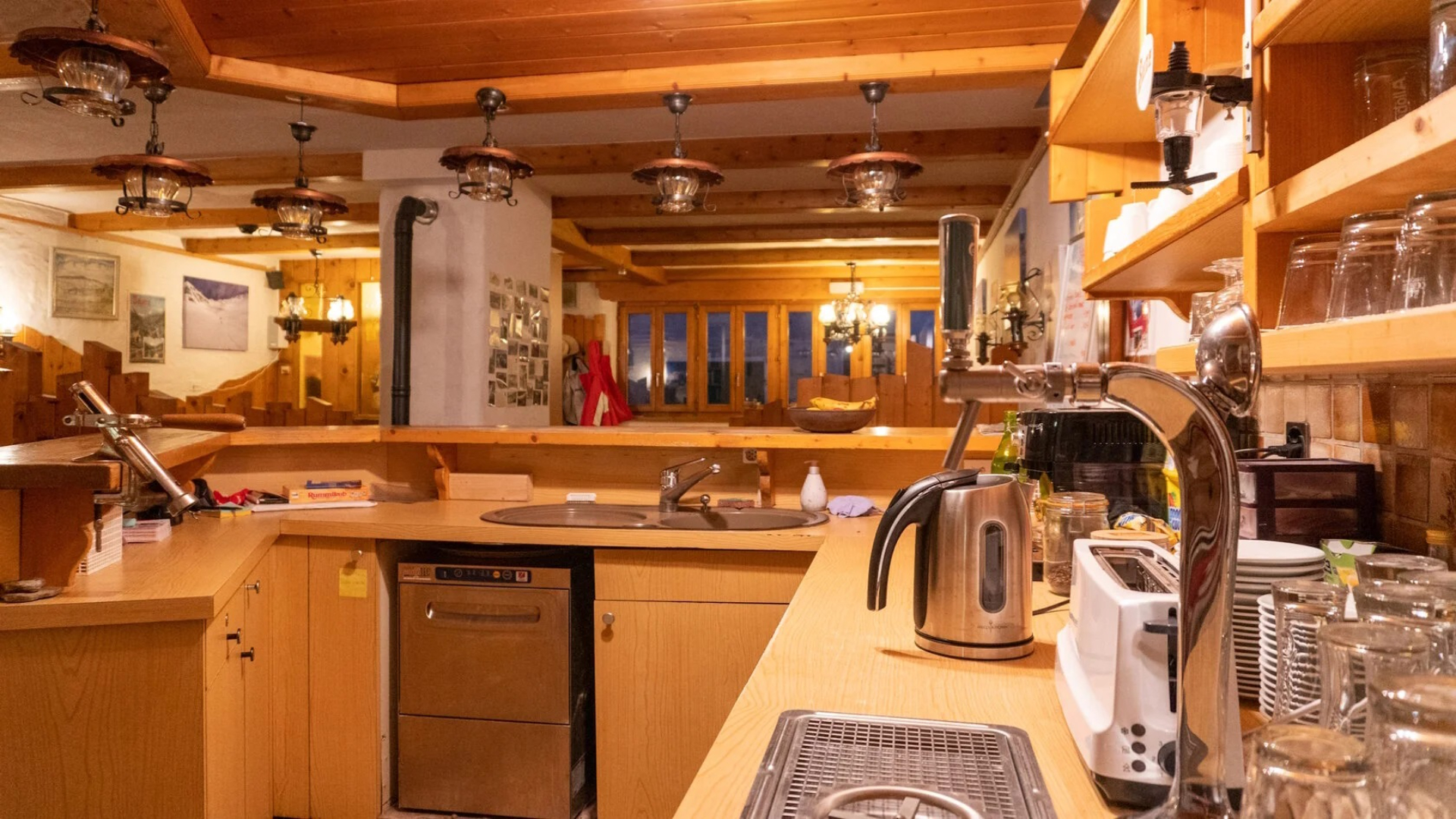 Hotel Bourg Saint Pierre Switzerland nomad remote a23221a5-2bac-4cb9-bd09-c109b558c545_Safeimagekitresizedimg29.jpg