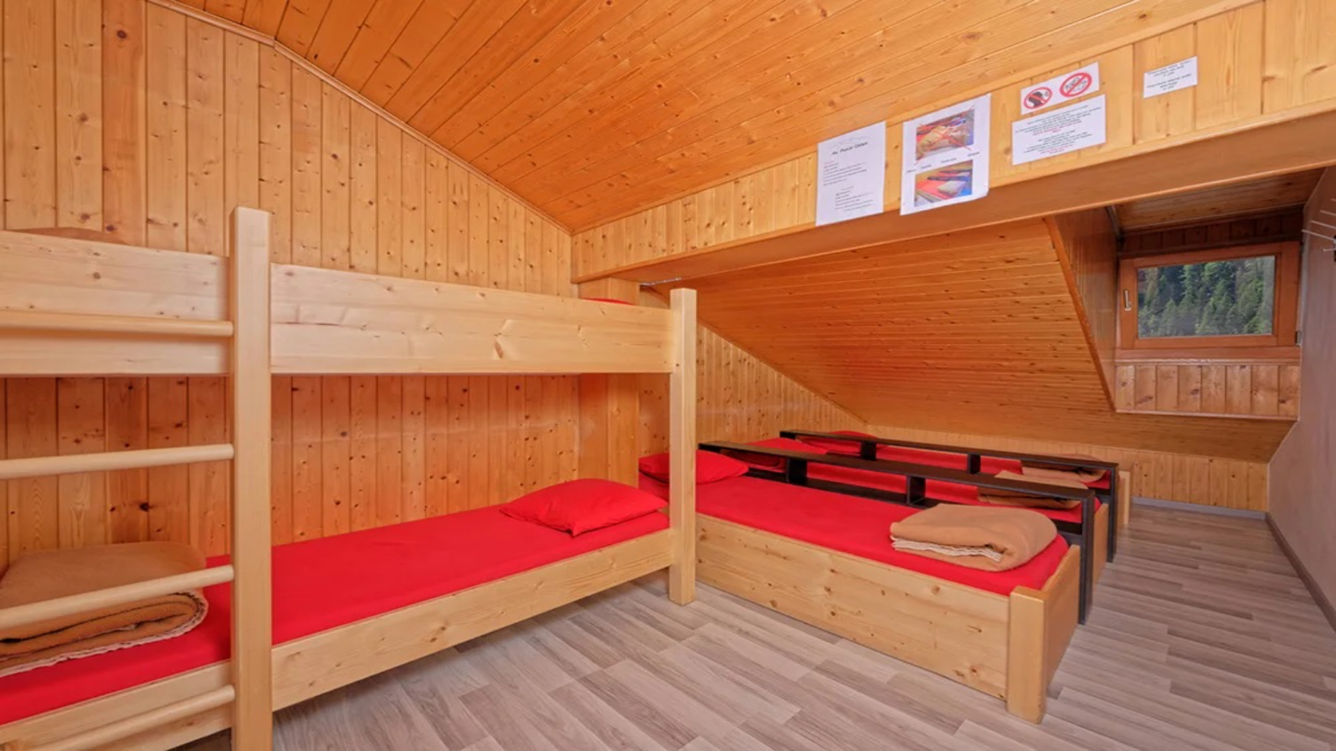 Hotel Bourg Saint Pierre Switzerland nomad remote f8178005-1559-41a4-9d23-4e6d8bb9b32c_Safeimagekitresizedimg36.jpg