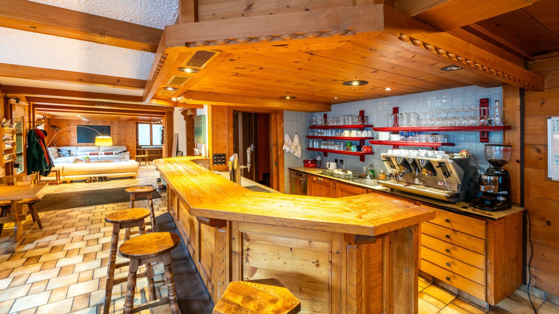 Hotel Liddes Switzerland nomad remote 9f360801-547a-40ed-bcbd-cd7a5db15e53_Safeimagekitresizedimg.jpeg