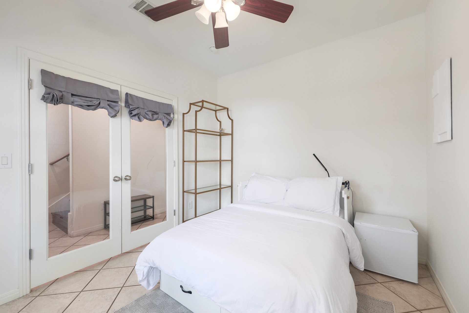 Hotel Austin United States nomad remote 8a17f475-c5c4-47fb-9625-cf176938aae1_1115KinneyAve19024jpgSMALL.JPG