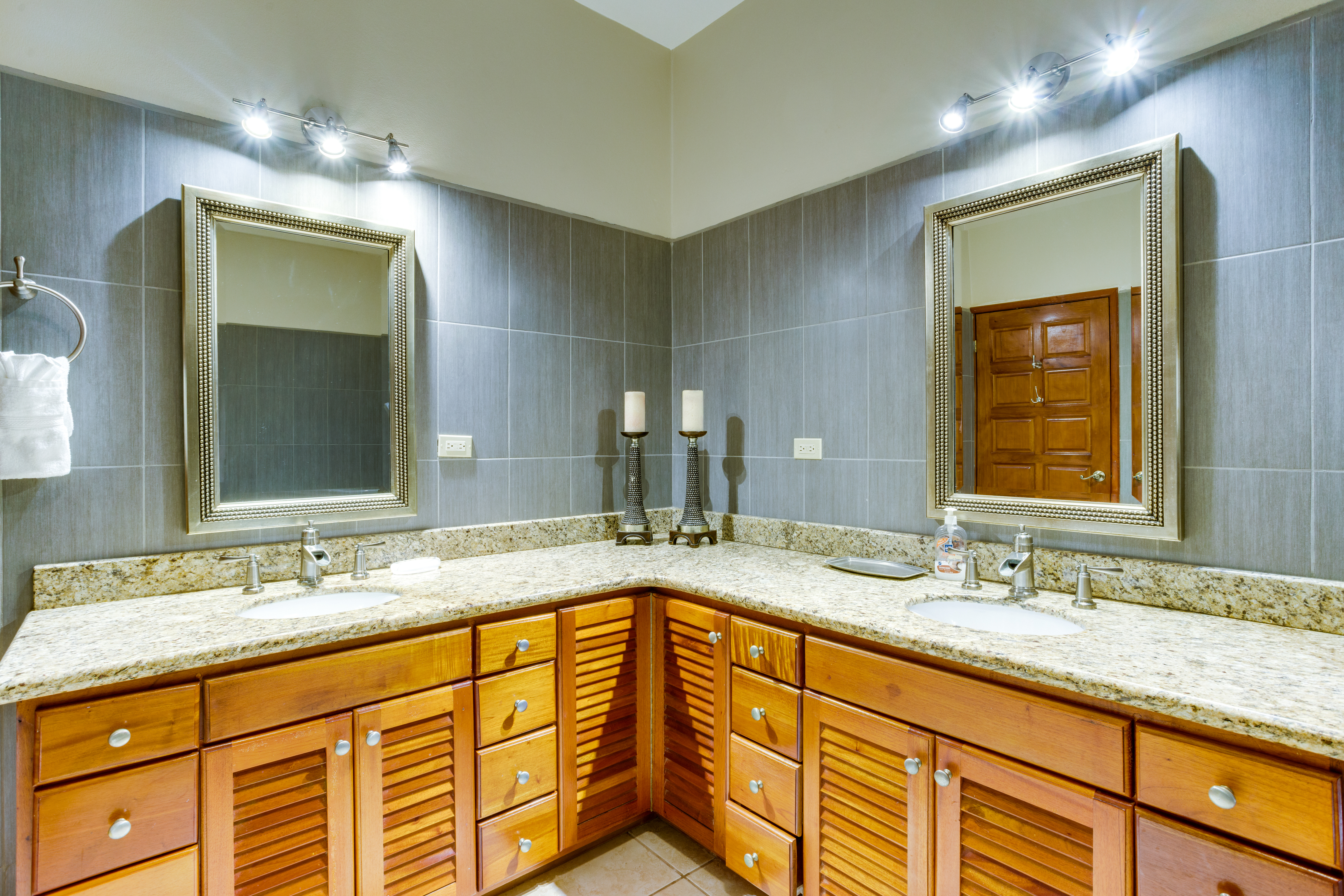 Hotel Placencia Belize nomad remote a553049c-0d72-45db-909a-bc0284815730_20230310lppbz00_7C_1005.jpeg