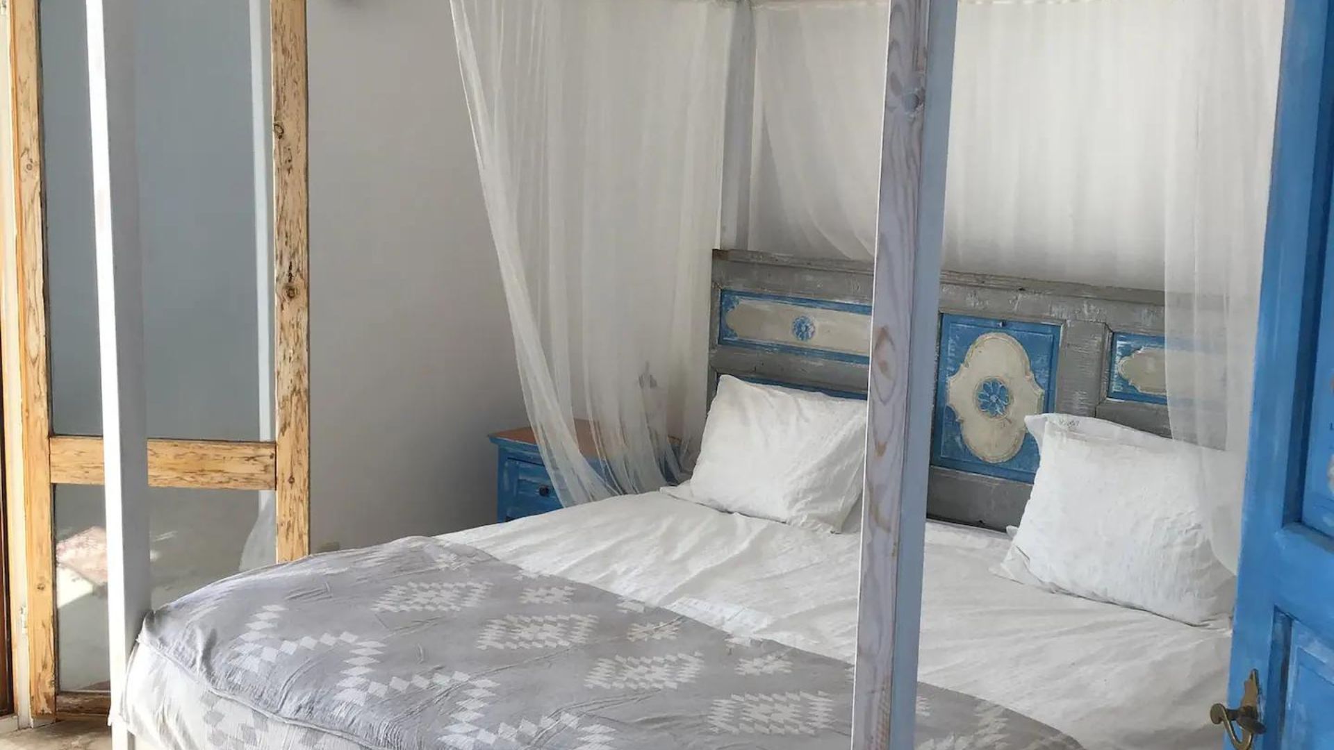 Hotel Kas Turkey nomad remote 0cdab19b-09de-46be-87bc-c150d93ebefb_1.jpg