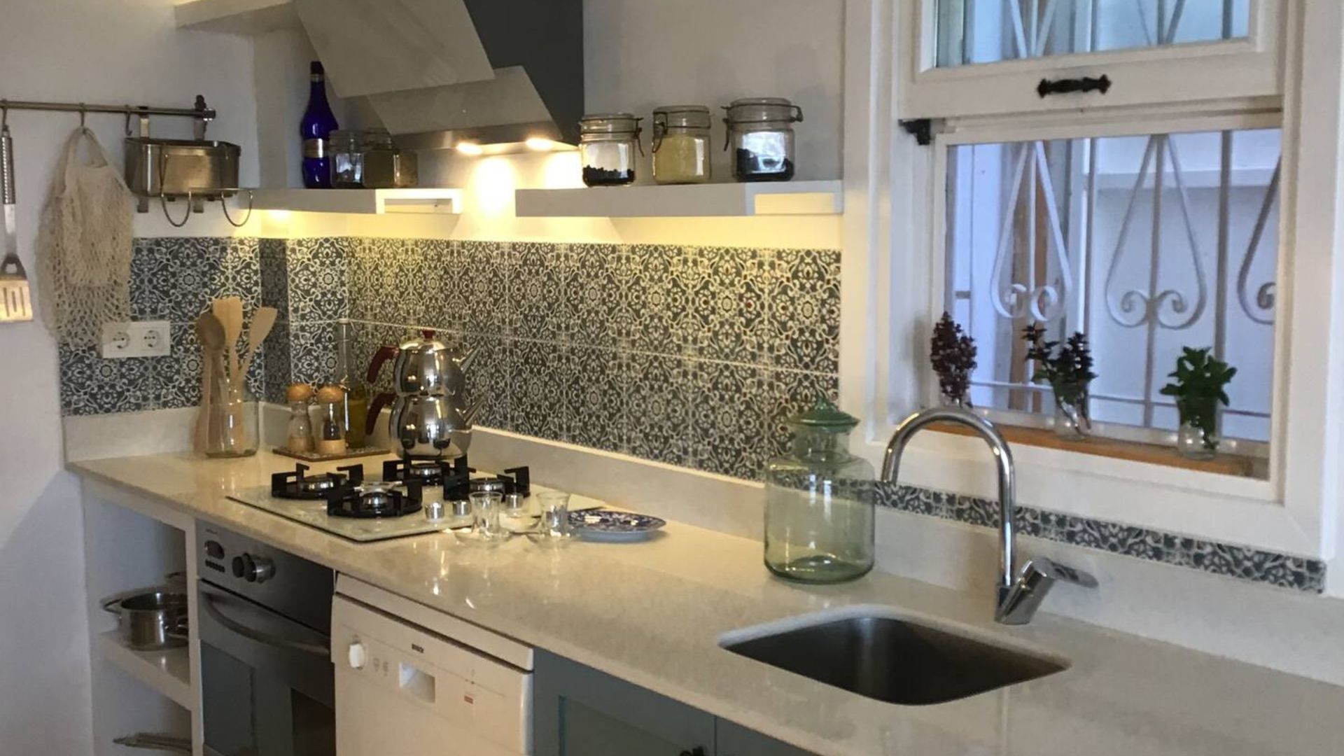 Hotel Kas Turkey nomad remote a2d0d119-d41b-4c7f-a95e-a79826b3a6a0_5.jpg